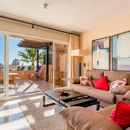 Apartment Malibu Mansions B12 By Rafleys