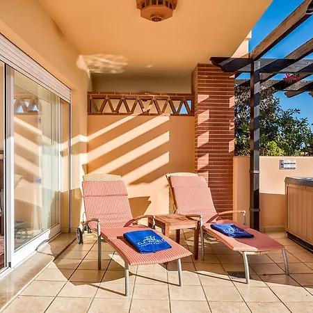 Apartment Malibu Mansions B12 By Rafleys